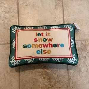 Throw Pillow Decor, Winter, NWT